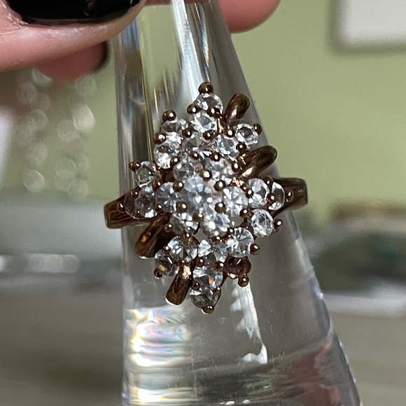 • Vintage Bouquet Ring • - Picture 9 of 16